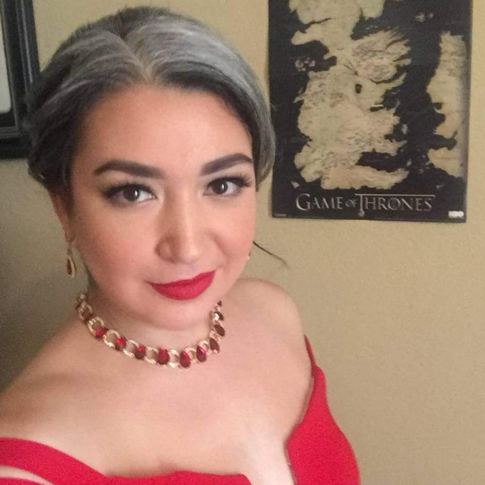 Meet your Posher, Elysa